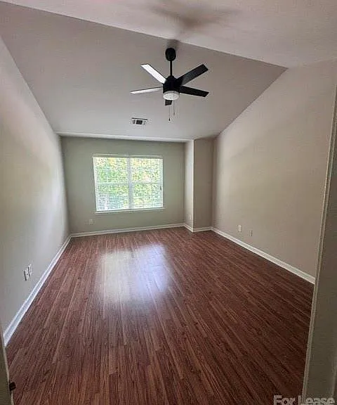 2536 Bardwell Ave NW — Photo 13