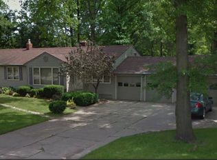 39 Goldie Rd, Youngstown, OH 44505