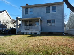 413 W Henry St, Linden, NJ 07036