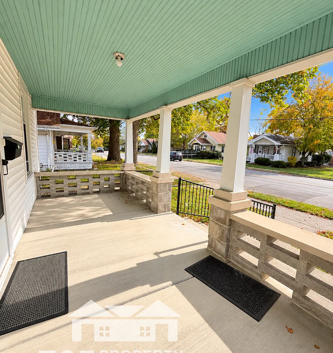 2 bed, 915 sqft, $1,250 — Photo 2