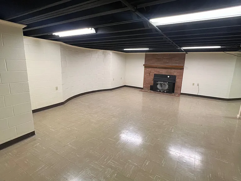 2294 Sparta Rd — Photo 20