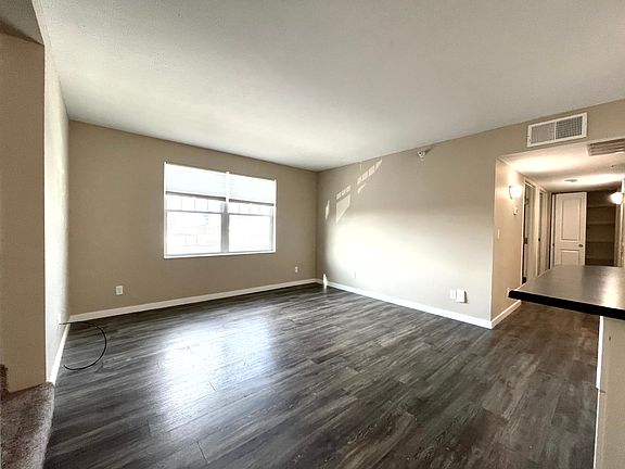 2nd image of 511 Cavalier Dr #11217620