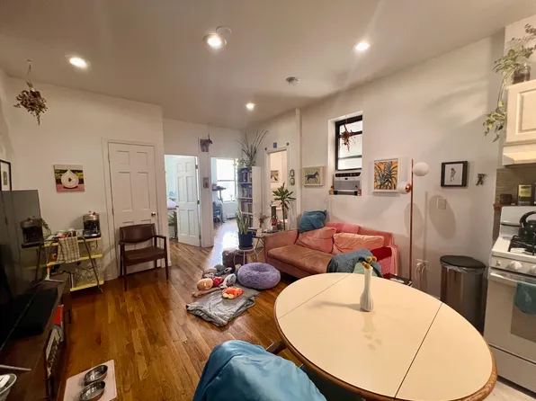 651 Marcy Avenue image 1 of 11