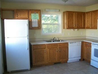 3rd image of 512 Caney Ct
