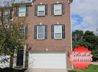 9062 Sparta Dr, Fishers, IN 46038