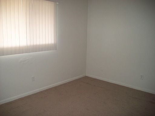 2nd image of 4613 SW 8th Pl APT 9