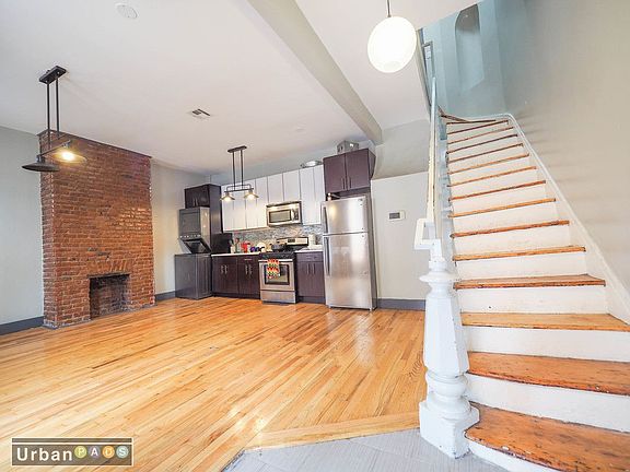 2nd image of 70 Palmetto St #2
