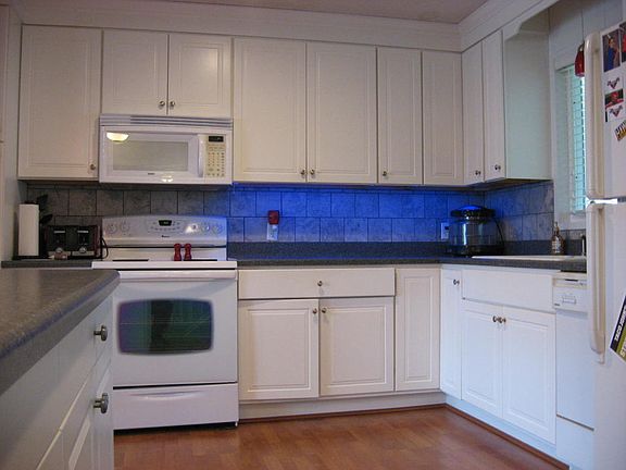 4th image of 804 26th St