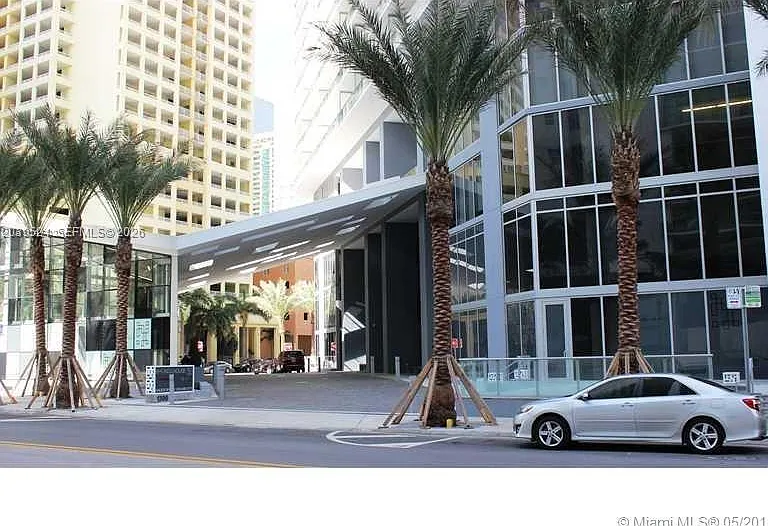 1300 Brickell Bay Dr #1707 — Photo 16