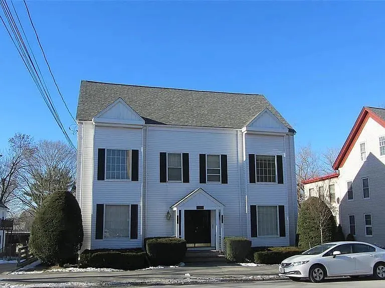 444 Main St #B — Photo 9