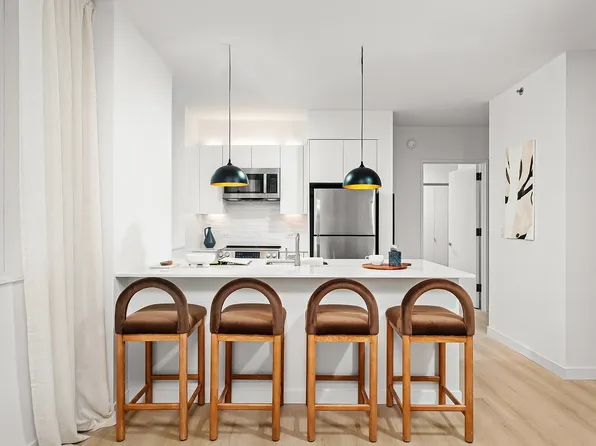 126 Sandford St, Brooklyn, NY