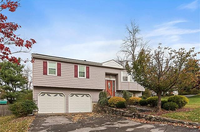 1st image of 22 Green Ln