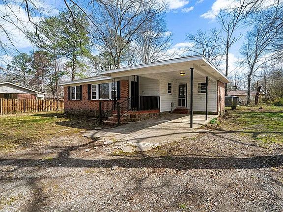 2nd image of 24 Oxford Pl NW