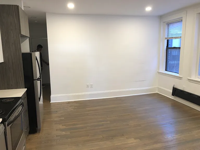 9 Myrtle St #1 — Photo 2