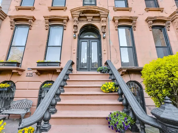 125 Mac Donough Street image 1 of 22