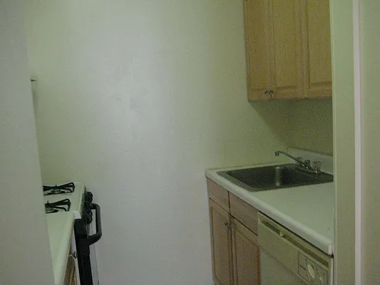 Rented by Sandra Ospina, Licensed Real Estate Broker | media 57