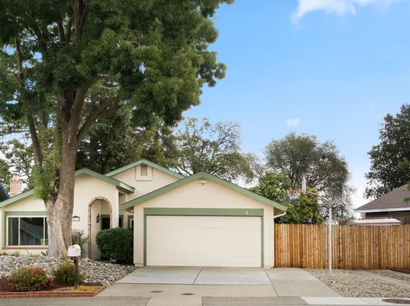 8343 Foxfire Dr, Orangevale, CA 95662