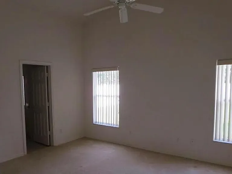 9843 Doriath Cir — Photo 4