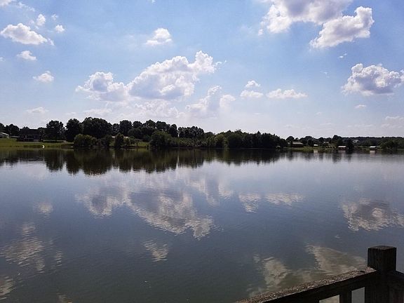 2nd image of 550 Harvest Farm Lake Rd
