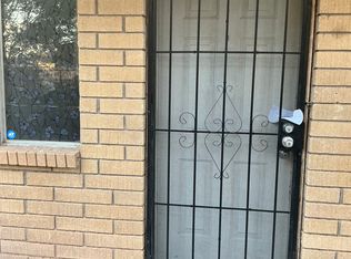 541 Palomas, Albuquerque, NM 87108