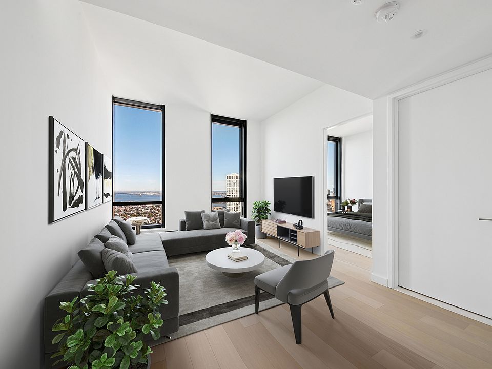 1st image of 567 Fulton St #3N
