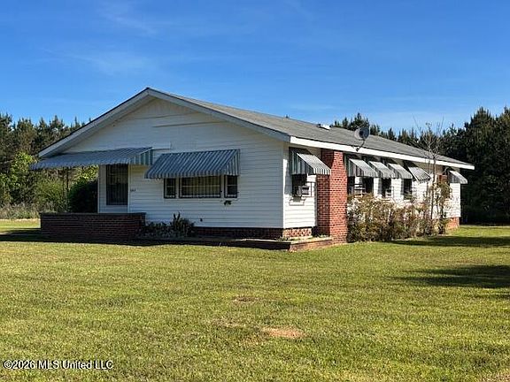 3rd image of 683 Old Holmesville Rd