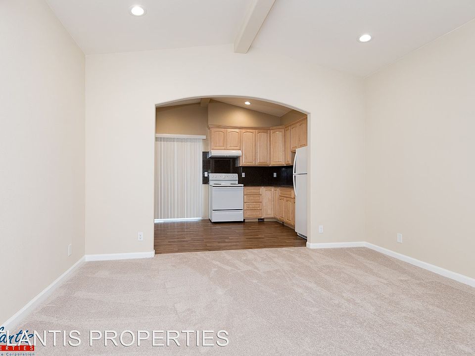 1st image of 2476 Karen Dr APT 03