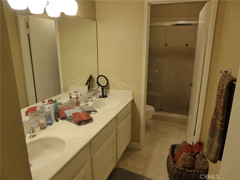24746 Meridian Dr — Photo 13