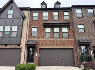 2549 James David Way, Alexandria, VA 22306