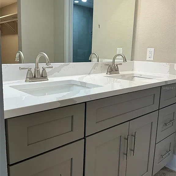 7645 Sun Island Dr S #101 — Photo 18
