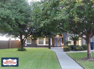 1697 Rock Hill Dr, Eagle Pass, TX 78852