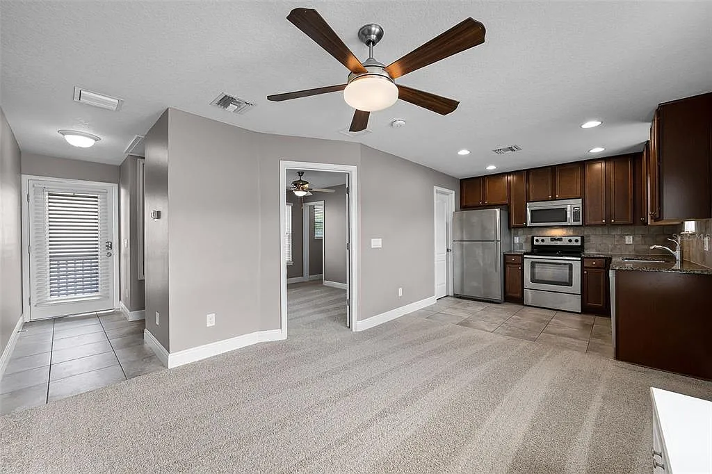 1 bed, 1.0 bath, 528 sqft, $1,500 — Photo 4