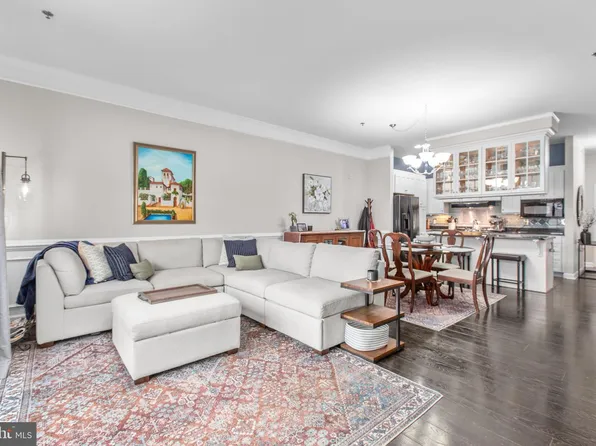 810 Belmont Bay Dr APT 303, Woodbridge, VA 22191