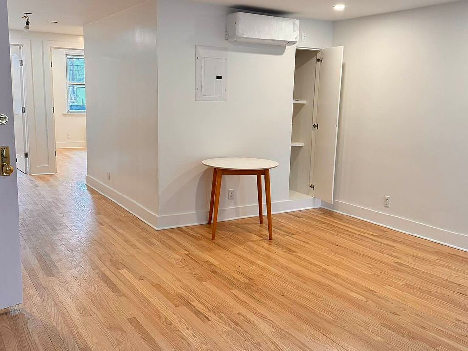 1st image of 258 Henry St Suite A