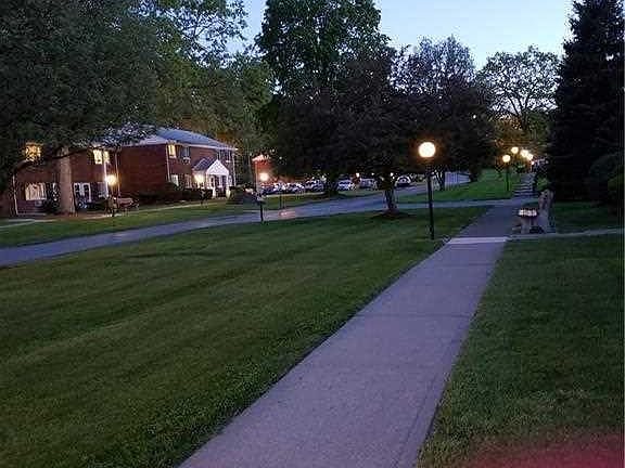 4th image of 24 Manor Dr #1