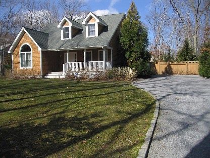 2nd image of 92 Sycamore Dr
