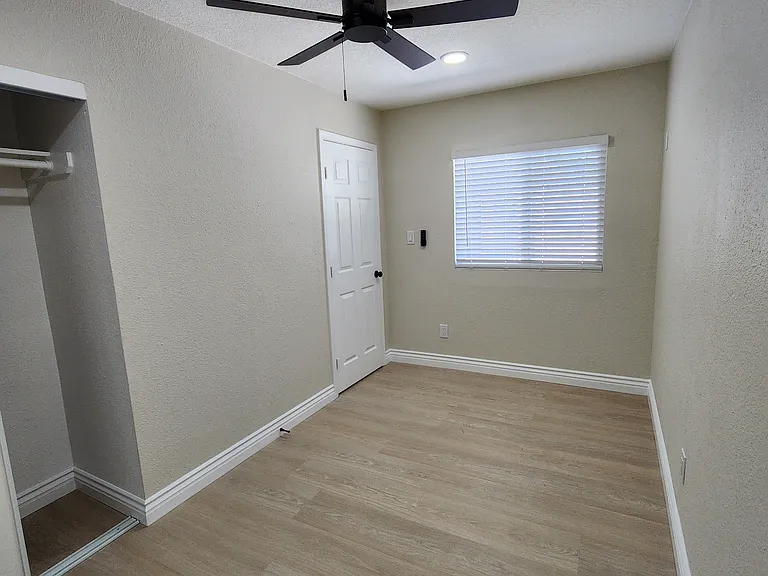 14104 Hillcrest Dr — Photo 13