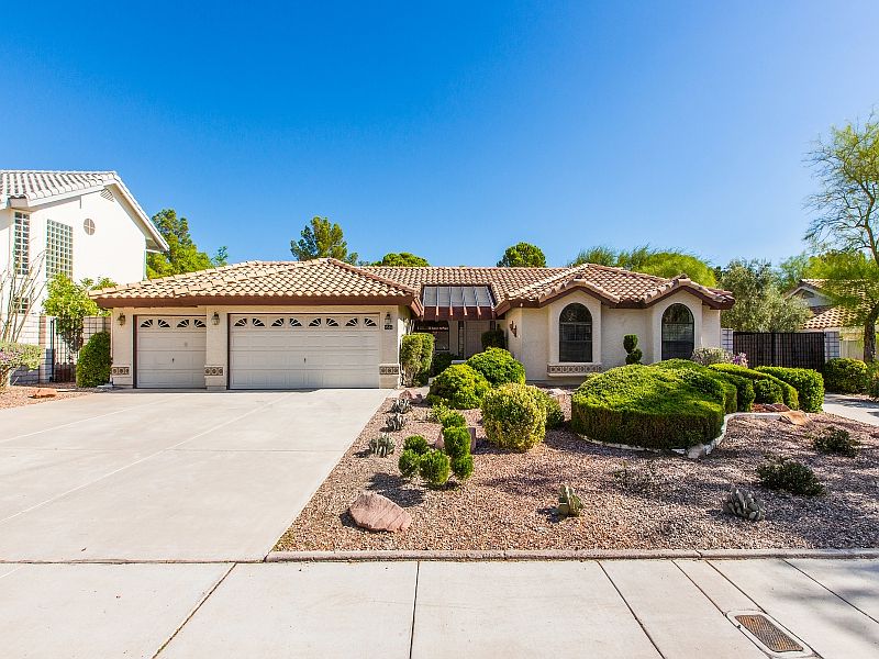 1st image of 9516 Coral Way