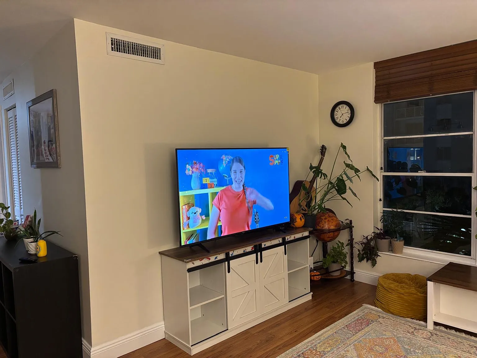 2 bed, 760 sqft, $2,525 — Photo 4