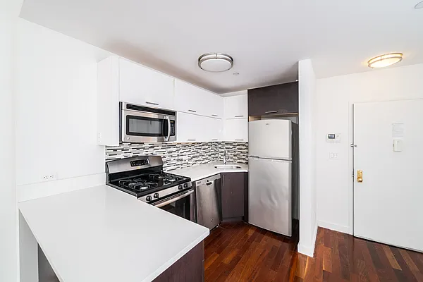 Rented by Platinum Properties | media 21