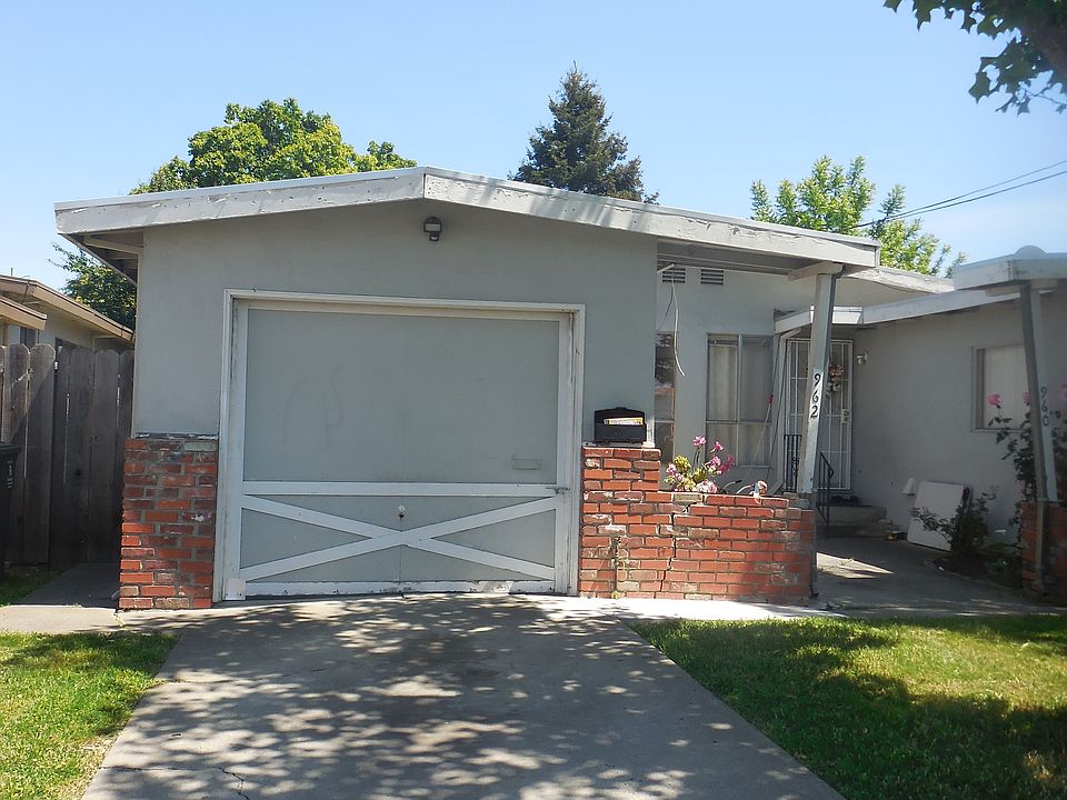 1st image of 962 Rose Ave