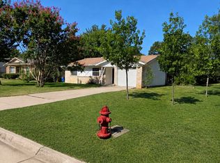 7129 Payte Ln, North Richland Hills, TX 76182