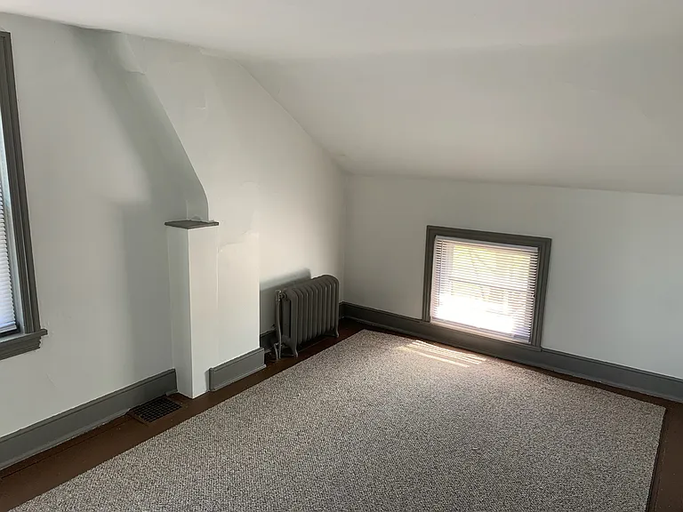 530 Nutt Rd — Photo 9