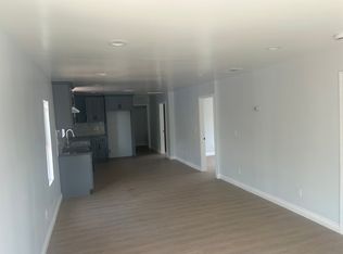 1473 E 43rd Pl, Los Angeles, CA 90011