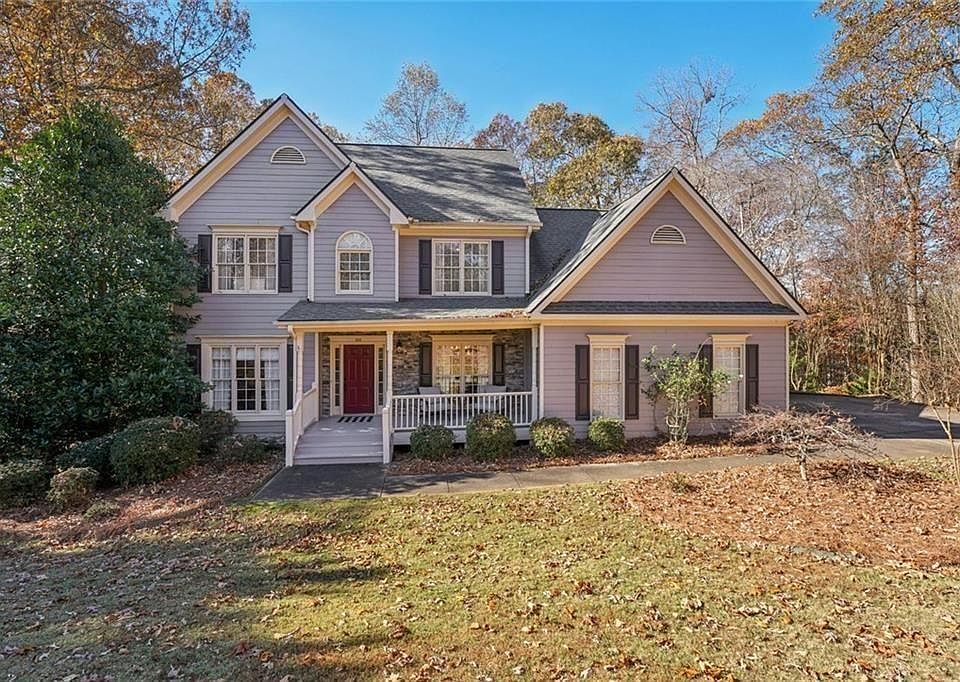 1st image of 1013 Hickory Woods Way