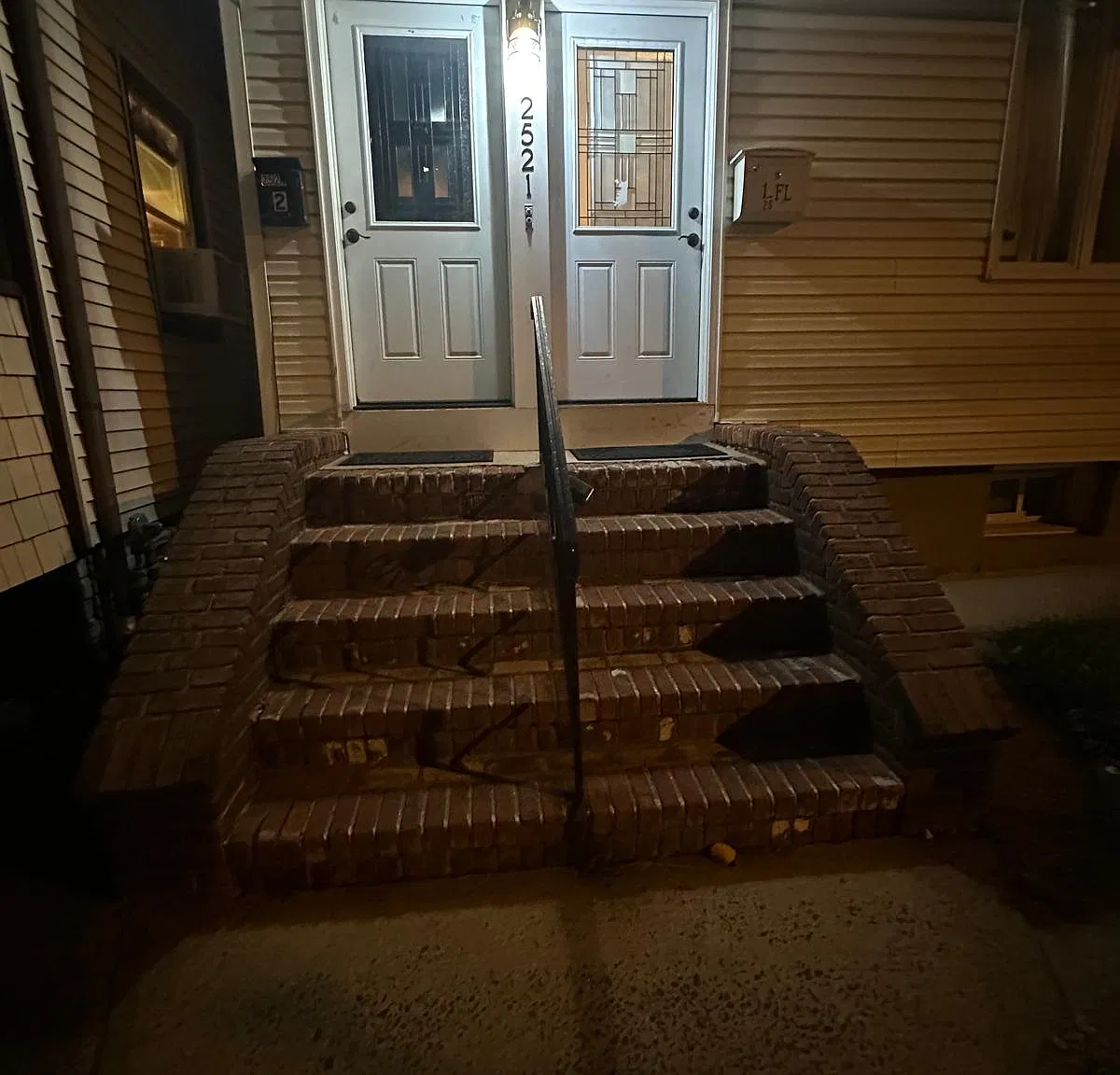 4 bed, $3,500 — Photo 2
