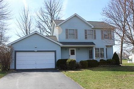 1st image of 42 Tearose Meadow Ln