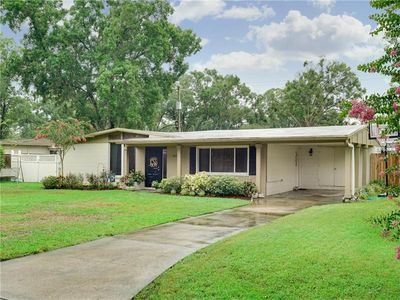 817 E River Dr, Temple Terrace, FL, 33617