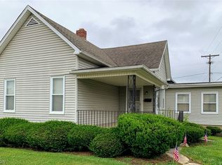 610 West St, Caldwell, OH 43724