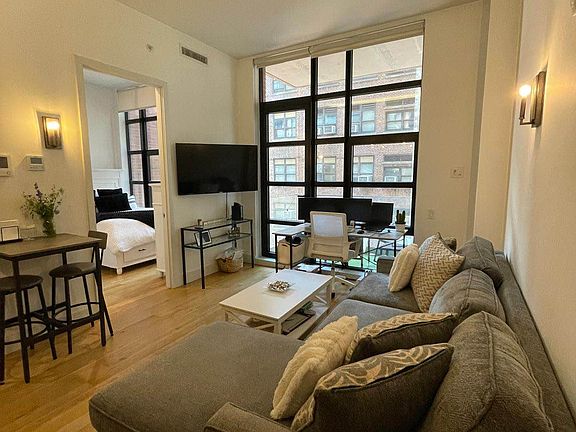 3rd image of 41-21 28th St #5Q